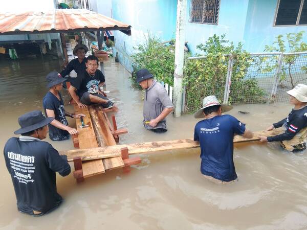 ทีมสู้น้ำ ปากเกร็ด (๑๑ พฤศจิกายน ๒๕๖๘)